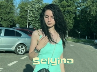 selyina Wanna Meet