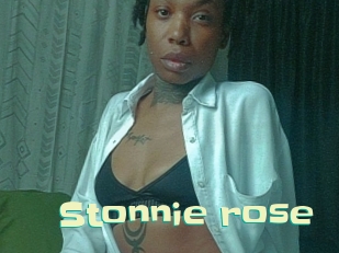 Stonnie_rose