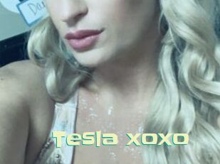 Tesla_xoxo