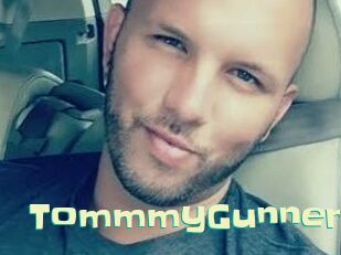 TommmyGunner