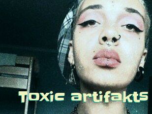 Toxic_artifakts