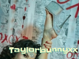 Taylorbunnyxx