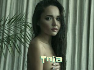 Tnia