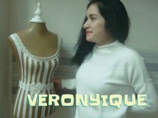 VERONYIQUE Wanna Meet