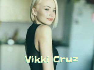 Vikki_Cruz